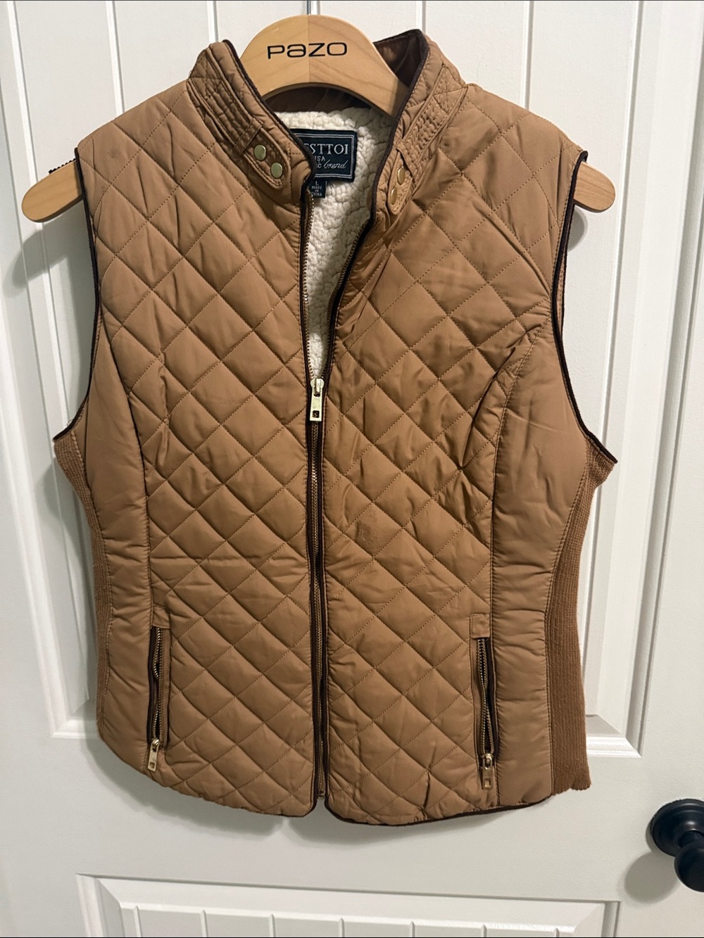 C’Esttoi Women’s Large Canel Puffer Quilted with Sherpa Lining